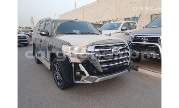 Buy Import Toyota Land Cruiser Black Car in Import - Dubai in Ashanti Buy Import Toyota Land Cruiser Black Car in Import - Dubai in Ashanti