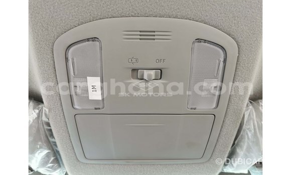 Sayi Imported Toyota Fortuner White Mota in Import - Dubai a Ashanti Sayi Imported Toyota Fortuner White Mota in Import - Dubai a Ashanti