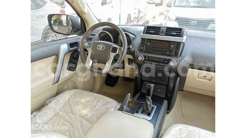 Big with watermark toyota prado ashanti import dubai 26626