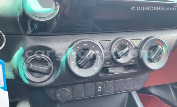 Ra Imported Toyota Hilux funfun Ọkọ̀ in Import - Dubai ni Ashanti Ra Imported Toyota Hilux funfun Ọkọ̀ in Import - Dubai ni Ashanti