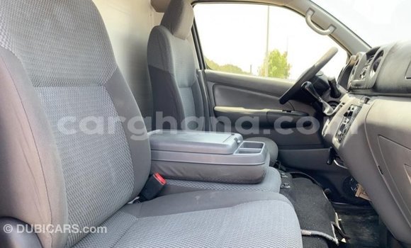 Buy Import Nissan Urvan White Car in Import - Dubai in Ashanti Buy Import Nissan Urvan White Car in Import - Dubai in Ashanti