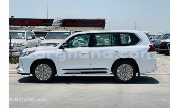 Ra Imported Lexus LX funfun Ọkọ̀ in Import - Dubai ni Ashanti Ra Imported Lexus LX funfun Ọkọ̀ in Import - Dubai ni Ashanti