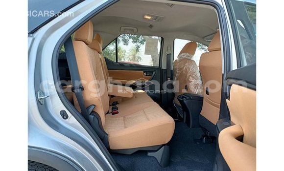 Sayi Imported Toyota Fortuner Sauran Mota in Import - Dubai a Ashanti Sayi Imported Toyota Fortuner Sauran Mota in Import - Dubai a Ashanti