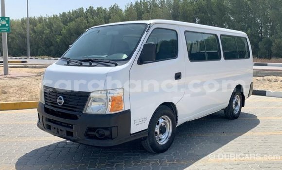 Sayi Imported Nissan Urvan White Mota in Import - Dubai a Ashanti Sayi Imported Nissan Urvan White Mota in Import - Dubai a Ashanti