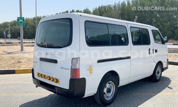 Sayi Imported Nissan Urvan White Mota in Import - Dubai a Ashanti Sayi Imported Nissan Urvan White Mota in Import - Dubai a Ashanti