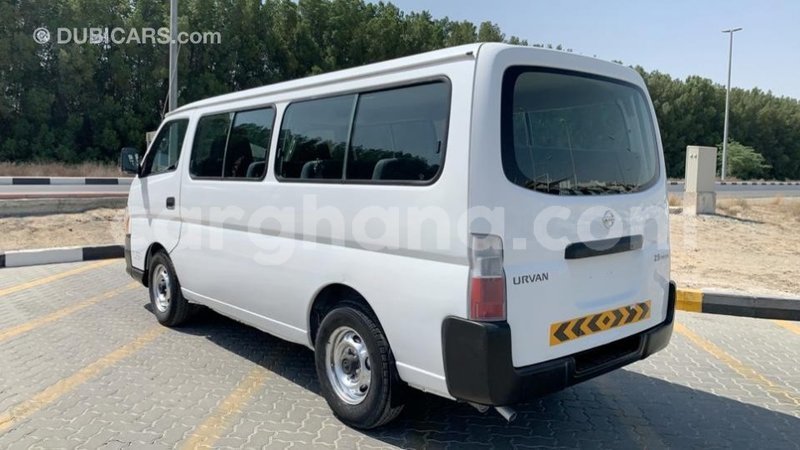 Big with watermark nissan urvan ashanti import dubai 26676