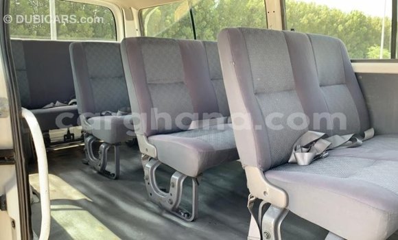 Sayi Imported Nissan Urvan White Mota in Import - Dubai a Ashanti Sayi Imported Nissan Urvan White Mota in Import - Dubai a Ashanti