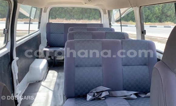 Sayi Imported Nissan Urvan White Mota in Import - Dubai a Ashanti Sayi Imported Nissan Urvan White Mota in Import - Dubai a Ashanti