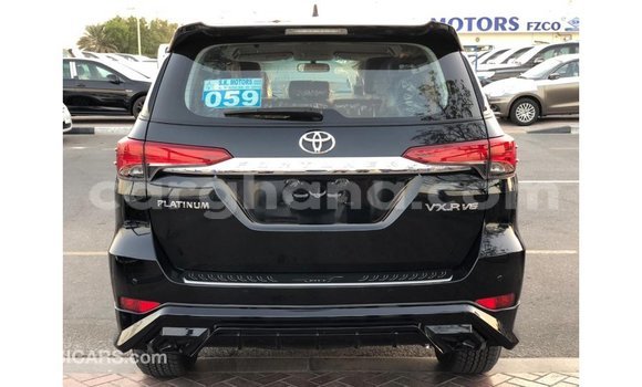 Buy Import Toyota Fortuner Black Car in Import - Dubai in Ashanti Buy Import Toyota Fortuner Black Car in Import - Dubai in Ashanti