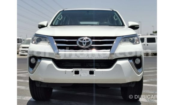 Ra Imported Toyota Fortuner funfun Ọkọ̀ in Import - Dubai ni Ashanti Ra Imported Toyota Fortuner funfun Ọkọ̀ in Import - Dubai ni Ashanti