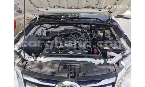 Ra Imported Toyota Fortuner funfun Ọkọ̀ in Import - Dubai ni Ashanti Ra Imported Toyota Fortuner funfun Ọkọ̀ in Import - Dubai ni Ashanti