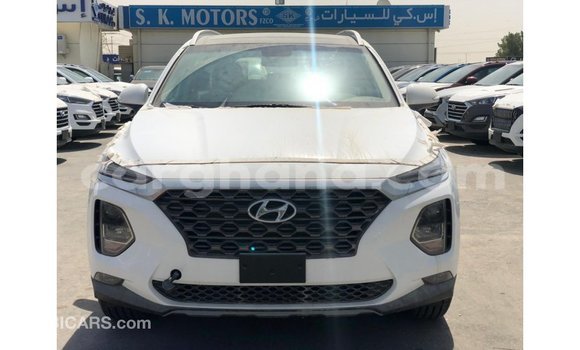 Ra Imported Hyundai Santa Fe funfun Ọkọ̀ in Import - Dubai ni Ashanti Ra Imported Hyundai Santa Fe funfun Ọkọ̀ in Import - Dubai ni Ashanti
