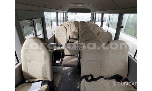 Sayi Imported Toyota Coaster White Mota in Import - Dubai a Ashanti Sayi Imported Toyota Coaster White Mota in Import - Dubai a Ashanti