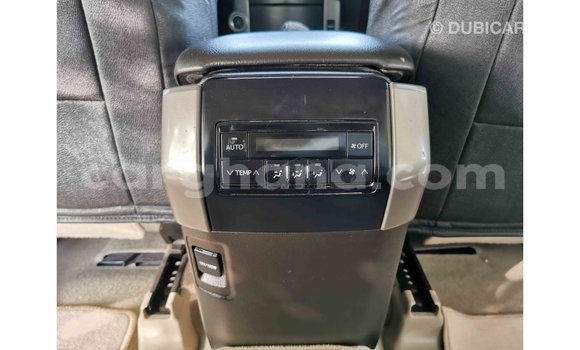 Sayi Imported Toyota Prado White Mota in Import - Dubai a Ashanti Sayi Imported Toyota Prado White Mota in Import - Dubai a Ashanti
