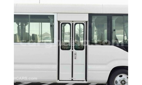 Buy Import Toyota Coaster White Car in Import - Dubai in Ashanti Buy Import Toyota Coaster White Car in Import - Dubai in Ashanti
