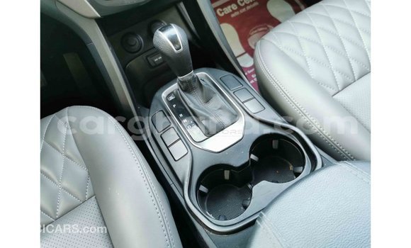 Sayi Imported Hyundai Santa Fe Sauran Mota in Import - Dubai a Ashanti Sayi Imported Hyundai Santa Fe Sauran Mota in Import - Dubai a Ashanti