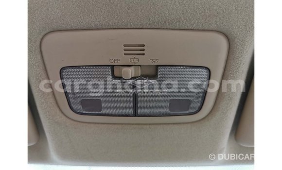 Sayi Imported Toyota Yaris White Mota in Import - Dubai a Ashanti Sayi Imported Toyota Yaris White Mota in Import - Dubai a Ashanti