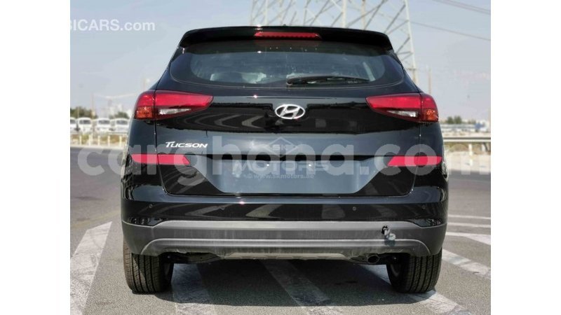 Big with watermark hyundai tucson ashanti import dubai 26812