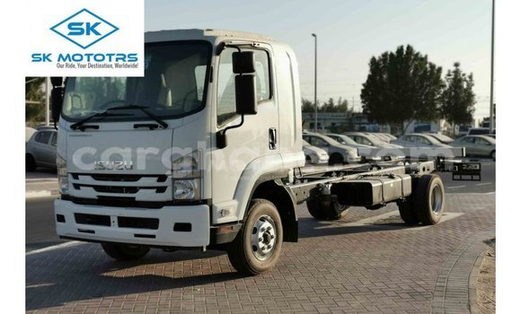 Ra Imported Isuzu Rodeo funfun Ọkọ̀ in Import - Dubai ni Ashanti