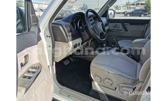 Buy Import Mitsubishi Pajero White Car in Import - Dubai in Ashanti Buy Import Mitsubishi Pajero White Car in Import - Dubai in Ashanti