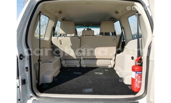 Buy Import Mitsubishi Pajero White Car in Import - Dubai in Ashanti Buy Import Mitsubishi Pajero White Car in Import - Dubai in Ashanti