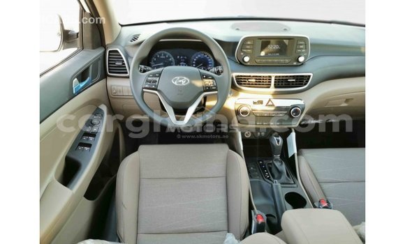 Sayi Imported Hyundai Tucson White Mota in Import - Dubai a Ashanti Sayi Imported Hyundai Tucson White Mota in Import - Dubai a Ashanti