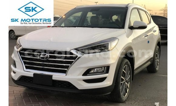 Sayi Imported Hyundai Tucson White Mota in Import - Dubai a Ashanti Sayi Imported Hyundai Tucson White Mota in Import - Dubai a Ashanti