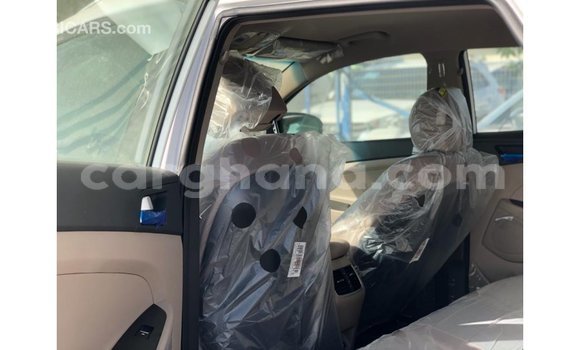 Sayi Imported Hyundai Tucson White Mota in Import - Dubai a Ashanti Sayi Imported Hyundai Tucson White Mota in Import - Dubai a Ashanti