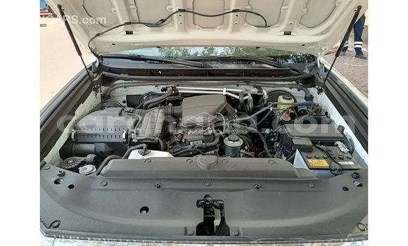 Buy Import Toyota Prado White Car in Import - Dubai in Ashanti Buy Import Toyota Prado White Car in Import - Dubai in Ashanti