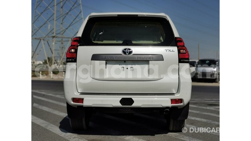 Big with watermark toyota prado ashanti import dubai 26857