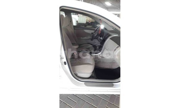 Ra Imported Toyota Corolla funfun Ọkọ̀ in Import - Dubai ni Ashanti Ra Imported Toyota Corolla funfun Ọkọ̀ in Import - Dubai ni Ashanti