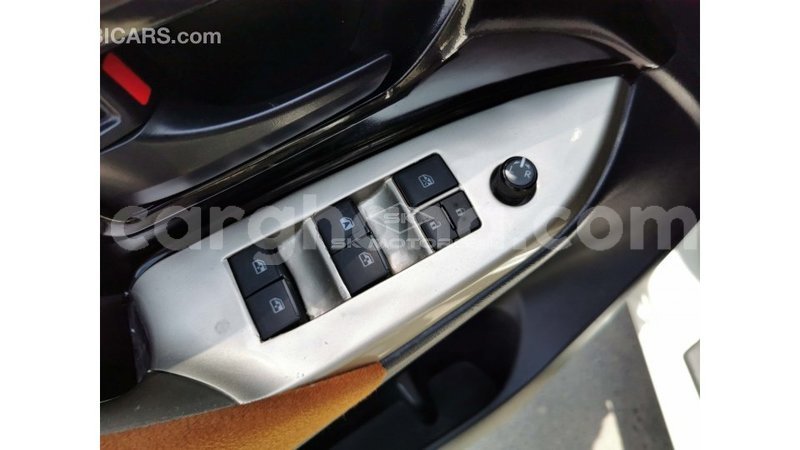 Big with watermark toyota innova ashanti import dubai 26893