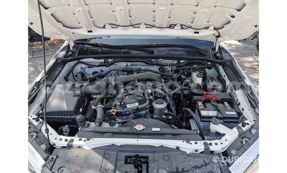 Sayi Imported Toyota Fortuner White Mota in Import - Dubai a Ashanti Sayi Imported Toyota Fortuner White Mota in Import - Dubai a Ashanti