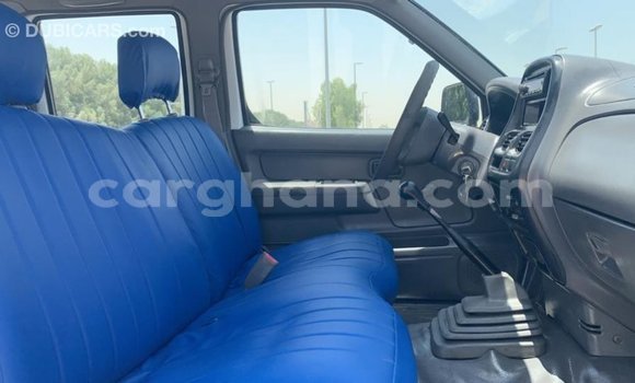 Buy Import Nissan Pickup White Car in Import - Dubai in Ashanti Buy Import Nissan Pickup White Car in Import - Dubai in Ashanti