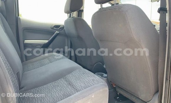 Sayi Imported Ford Ranger White Mota in Import - Dubai a Ashanti Sayi Imported Ford Ranger White Mota in Import - Dubai a Ashanti