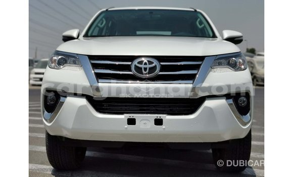 Buy Import Toyota Fortuner White Car in Import - Dubai in Ashanti Buy Import Toyota Fortuner White Car in Import - Dubai in Ashanti