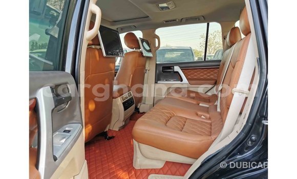 Sayi Imported Toyota Land Cruiser Black Mota in Import - Dubai a Ashanti Sayi Imported Toyota Land Cruiser Black Mota in Import - Dubai a Ashanti