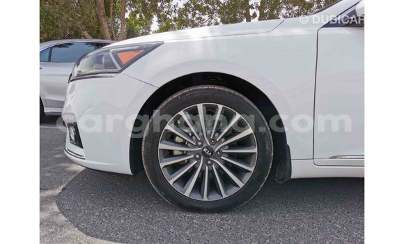 Buy Import Kia Cadenza White Car in Import - Dubai in Ashanti Buy Import Kia Cadenza White Car in Import - Dubai in Ashanti