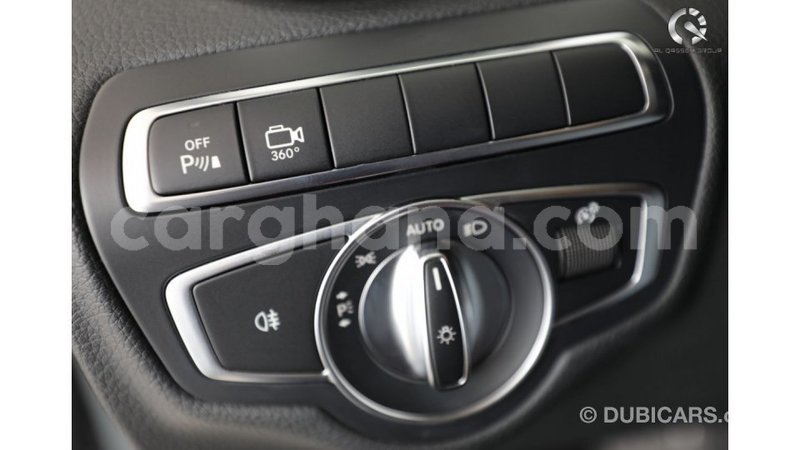 Big with watermark mercedes benz 200 ashanti import dubai 27013