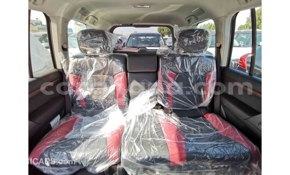 Ra Imported Toyota Land Cruiser Black Ọkọ̀ in Import - Dubai ni Ashanti Ra Imported Toyota Land Cruiser Black Ọkọ̀ in Import - Dubai ni Ashanti