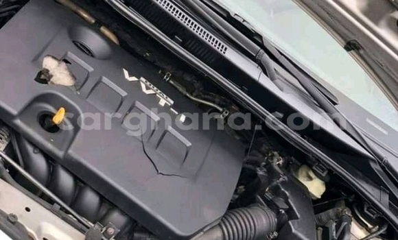 Ra Àlòkù Toyota Corolla funfun Ọkọ̀ in Accra ni Greater Accra Ra Àlòkù Toyota Corolla funfun Ọkọ̀ in Accra ni Greater Accra