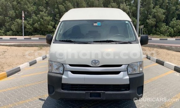 Ra Imported Toyota Hiace funfun Ọkọ̀ in Import - Dubai ni Ashanti Ra Imported Toyota Hiace funfun Ọkọ̀ in Import - Dubai ni Ashanti