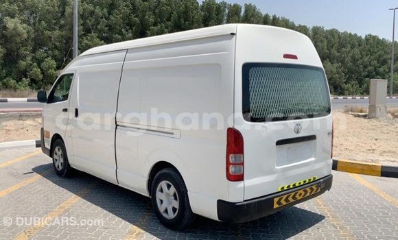 Ra Imported Toyota Hiace funfun Ọkọ̀ in Import - Dubai ni Ashanti Ra Imported Toyota Hiace funfun Ọkọ̀ in Import - Dubai ni Ashanti