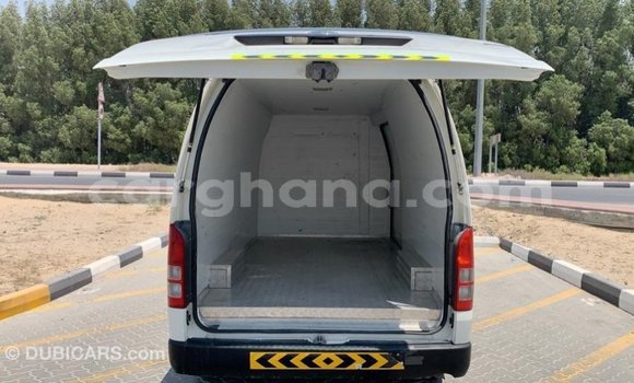 Ra Imported Toyota Hiace funfun Ọkọ̀ in Import - Dubai ni Ashanti Ra Imported Toyota Hiace funfun Ọkọ̀ in Import - Dubai ni Ashanti