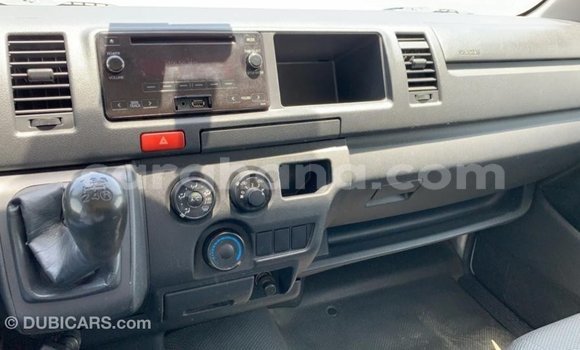 Ra Imported Toyota Hiace funfun Ọkọ̀ in Import - Dubai ni Ashanti Ra Imported Toyota Hiace funfun Ọkọ̀ in Import - Dubai ni Ashanti