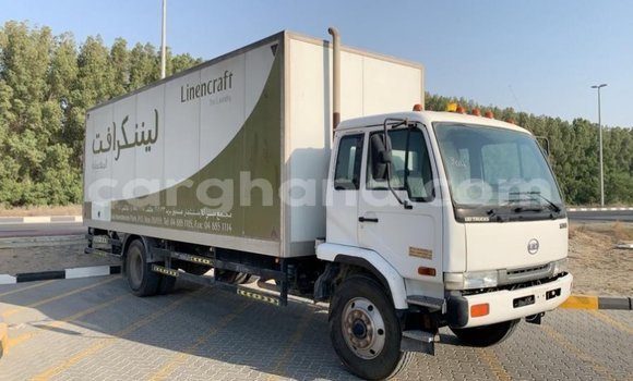 Buy Import Nissan Evalia White Truck in Import - Dubai in Ashanti