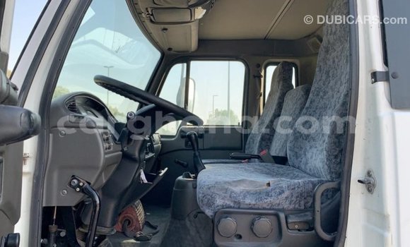 Sayi Imported Nissan Evalia White Babbar mota in Import - Dubai a Ashanti Sayi Imported Nissan Evalia White Babbar mota in Import - Dubai a Ashanti