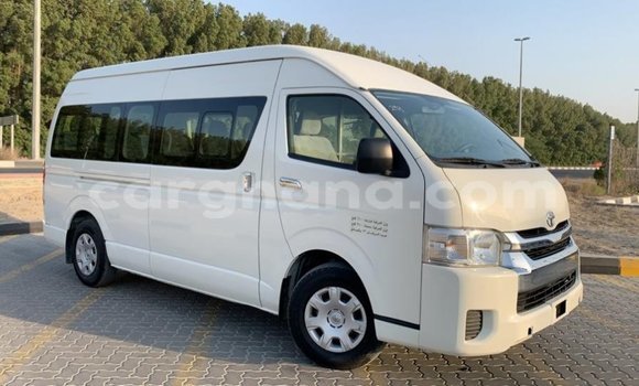 Sayi Imported Toyota Hiace White Mota in Import - Dubai a Ashanti Sayi Imported Toyota Hiace White Mota in Import - Dubai a Ashanti