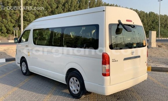 Sayi Imported Toyota Hiace White Mota in Import - Dubai a Ashanti Sayi Imported Toyota Hiace White Mota in Import - Dubai a Ashanti