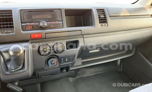 Sayi Imported Toyota Hiace White Mota in Import - Dubai a Ashanti Sayi Imported Toyota Hiace White Mota in Import - Dubai a Ashanti